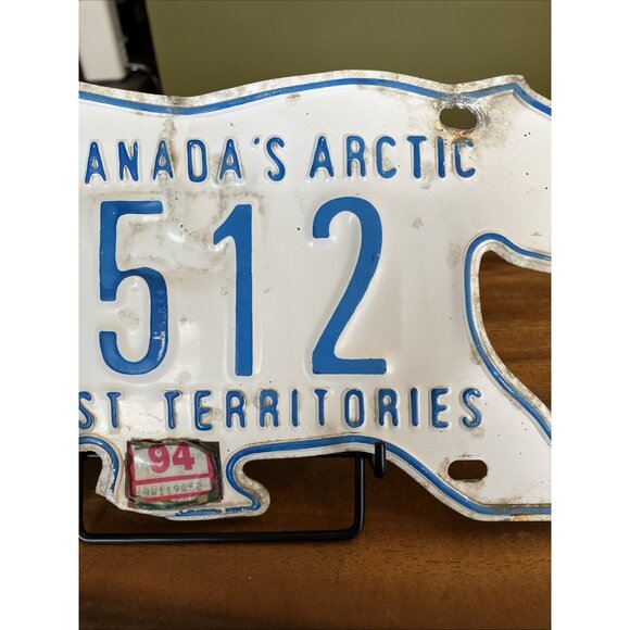 Vintage NORTHWEST TERRITORIES POLAR BEAR LICENSE PLATE Set # CV 512 - Picture 8 of 15